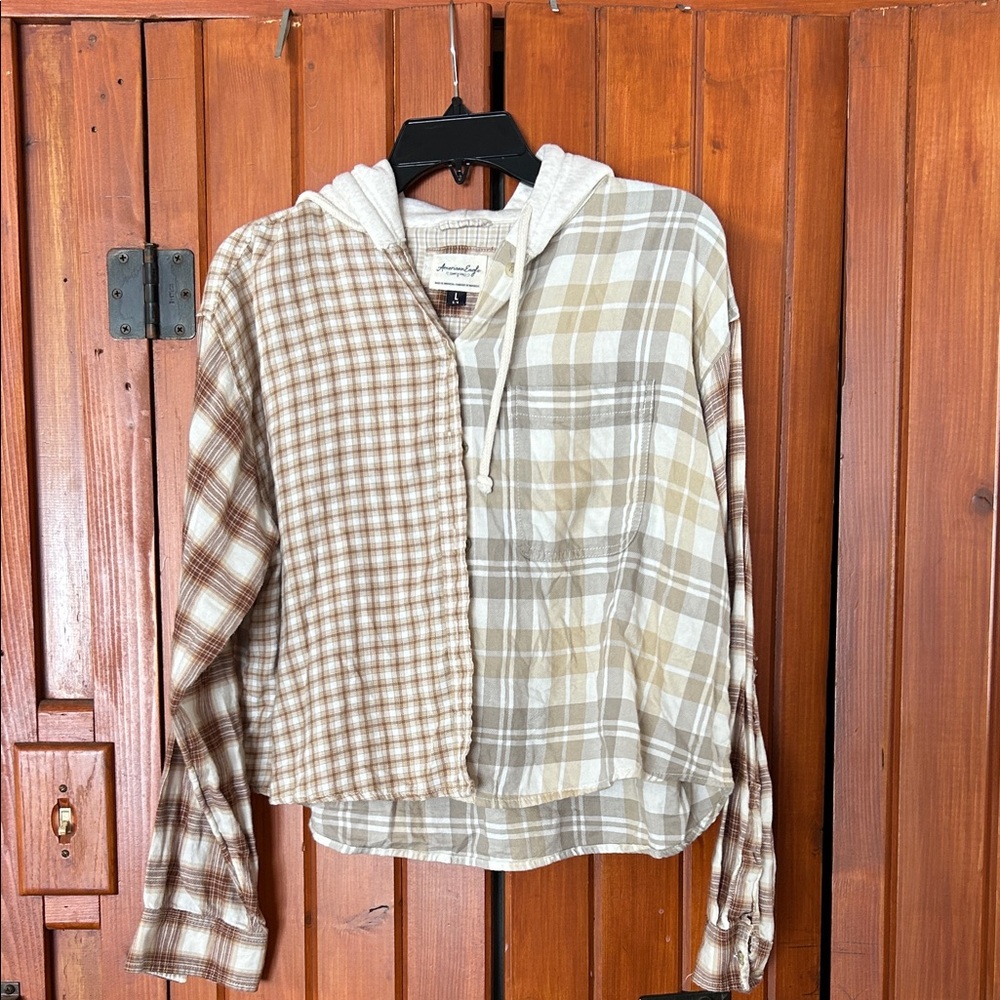 American Eagle Outfitters crop Plaid Shirt in Brown and Cream size L   RW